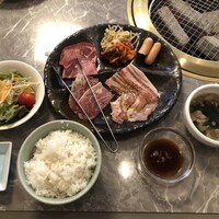 川崎名物 炭火焼肉 食道園 - 塩焼きランチ　1,000円