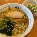 Ramen Ten - ランチサービス
                      Ａ チャーシュー丼 ＋ 醤油ラーメン 910円
                      ＋大盛り100円