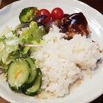 キッチン ブルー グローブ - 最後の豚ヒレ肉ソテー、サラダ、お新香も加えます