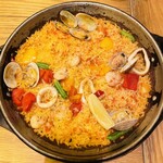 La Pesquera MARISQUERIA - シーフードパエージャ