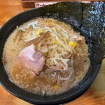 川出拉麺店 - でーかわラーメン