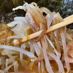 川出拉麺店 - 野菜リフト