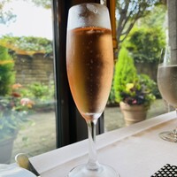 ペルゴーラ - 1杯目のスパークリング