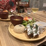 Papurika Shokudou Vigan - カキフライ定食