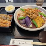 まるいうどん - 料理写真: