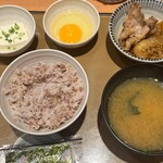 やよい軒 - ミニすき焼き朝食470円