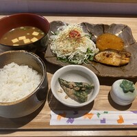 魚師匠 -  魚師匠 -