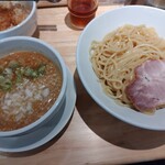 ふる川 - 背脂醤油つけ麺950円