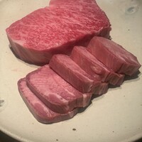 肉割烹 上 - 