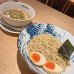 本田麺業 神田西口駅前店 - 