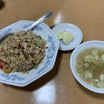 チュー - 炒飯760円スープ付き