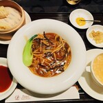 中国料理 古稀殿 - フカヒレランチセット俯瞰