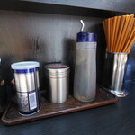 中華そば いづる - 卓上アイテム