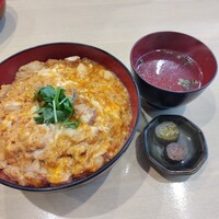 花見川 大富 - 親子丼