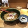 焼きあご塩らー麺 たかはし 上野店