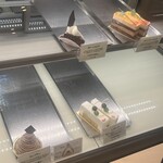 パティスリー タケモト - 夕方17時過ぎには、コレしか残ってなかった。