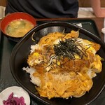 とんかつハウス - 連れの注文 でっかいかつ丼