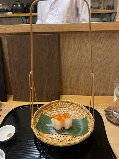 平茶碗 クリーム色と緑のグラデーションが美しく趣があります