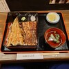 Unashige - ●紅白重（焼き軽め、タレ一回浸けのみ）3,700円
                
                ■焼き方、タレの濃さをカスタムしている
                
                他の方の情報では
                注文を請けてから鰻を捌かれているとのこと