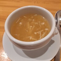 紅梅本楼 - フカヒレスープ