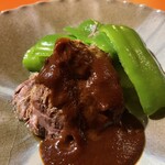 りた - 脛肉の煮込み＆ジャンボピーマン