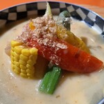 りた - 夏野菜の白味噌煮込み