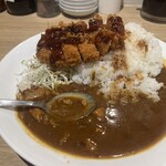 とんかつ檍のカレー屋 いっぺこっぺ - 