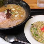 ラーメン拳 - 味噌ラーメン　チャーハンセット