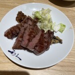 牛たん炭焼き 利久 - 牛タン塩2枚