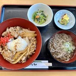 レストラン 四季 - ガリポ丼¥840 半そば¥170