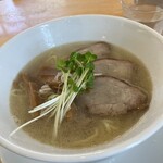 らぁ～麺処すばる - うま塩らーめん 790円