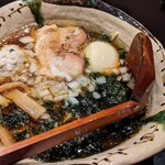 昼ラーメン夜ちゃんこ酒場 紅丸 - 料理写真: