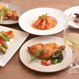 Ideal for various gatherings and girls' night out♪ Courses where you can enjoy our signature dishes at a great value