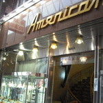 純喫茶 アメリカン - 千日前にあり