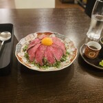 Meatアルフ - ローストビーフ丼