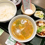 Nakau - こだわり卵の鶏小鉢朝食＆京風とん汁