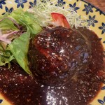 レストラン マカロニキッチン - ソースはオリジナルグレイビー♪