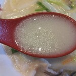 味千拉麺 - 大平燕880円のスープ(2023.8.14)