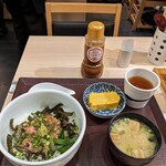 海鮮丼 日の出 - ランチネギトロ丼