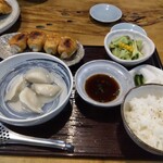 餃子の丸満 - 丸満定食