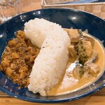 Danke - ココナッツカレー(サババジル)＆花山椒麻婆キーマカレー　　　