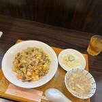 広東名菜   紅茶 - 五目チャーハンセット1200円