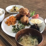 cafe tabitabi - 料理写真:本日のランチ【チキン南蛮】