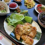 ランチのお店 旬 - 揚げ焼きした鶏肉ねぎソースがけ