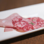 Motive Pizzeria E Caseificio - ２０２３年８月再訪：プチ前菜☆