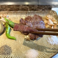 神戸牛すてーきIshida. 銀座本店 - 