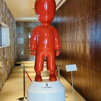 インターコンチネンタルホテル大阪 - リヤドロの不思議なオブジェ。