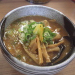 トッピング満載の漬け汁