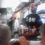 三豊麺 真 - 揃いのユニフォーム