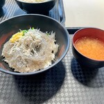 田子の浦港 漁協食堂 - 